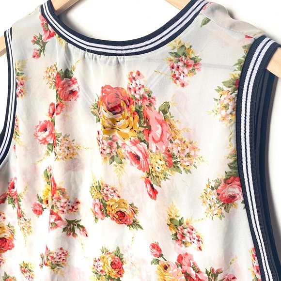 JW Floral Sheer Sleeveless v-neck top, Size Large - Picture 8 of 8